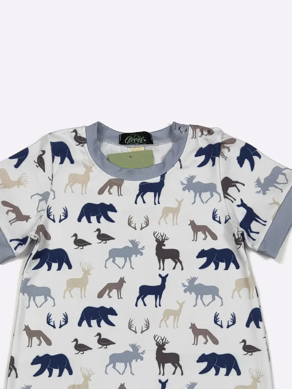 Children's t-shirt with animal pattern on a white background
