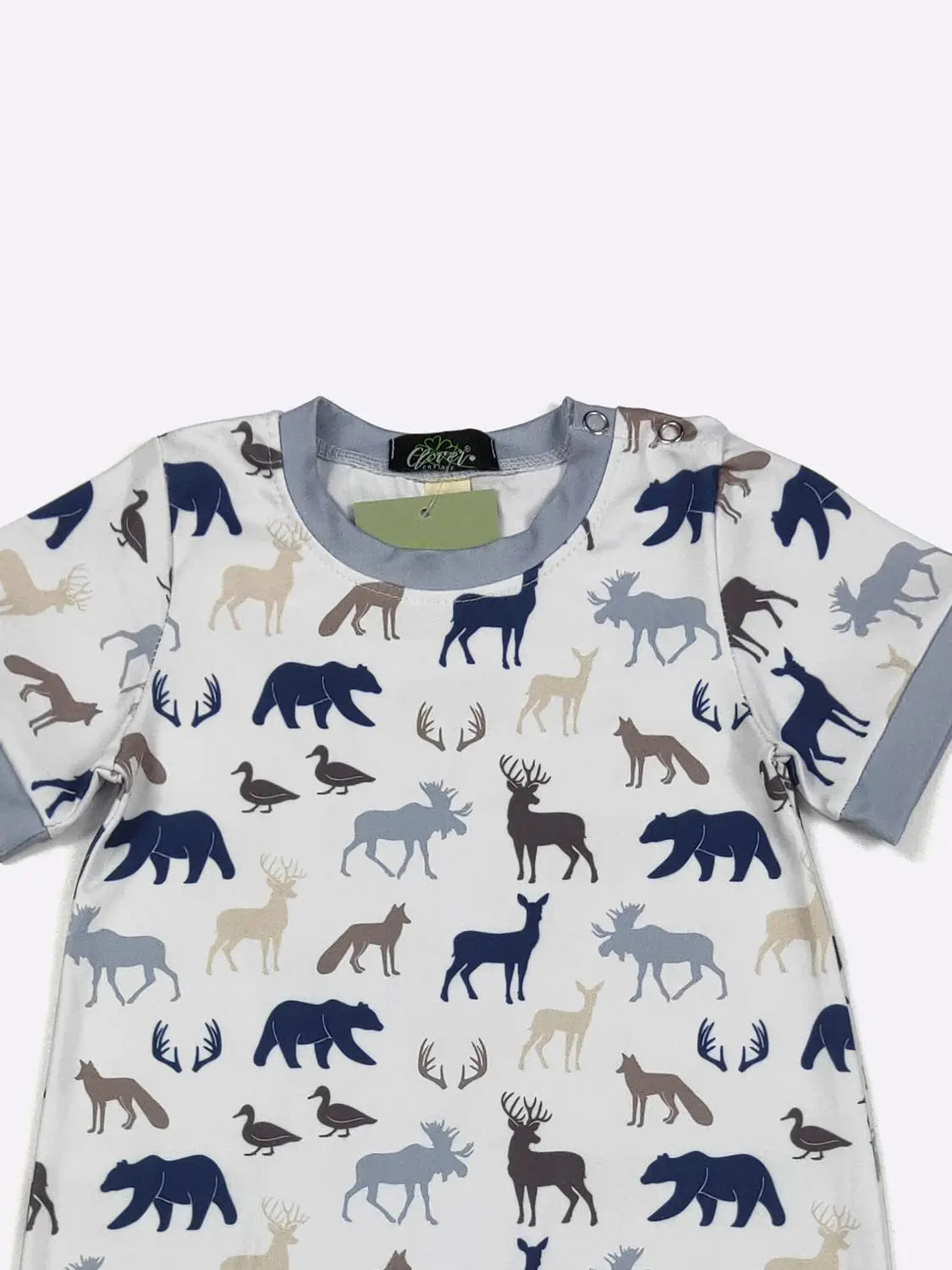 Children's t-shirt with animal pattern on a white background